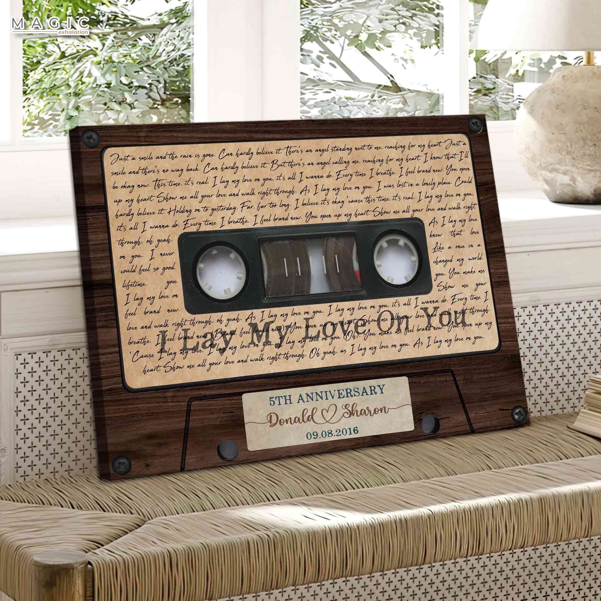 gift ideas for wood anniversary, ideas for wooden anniversary gifts