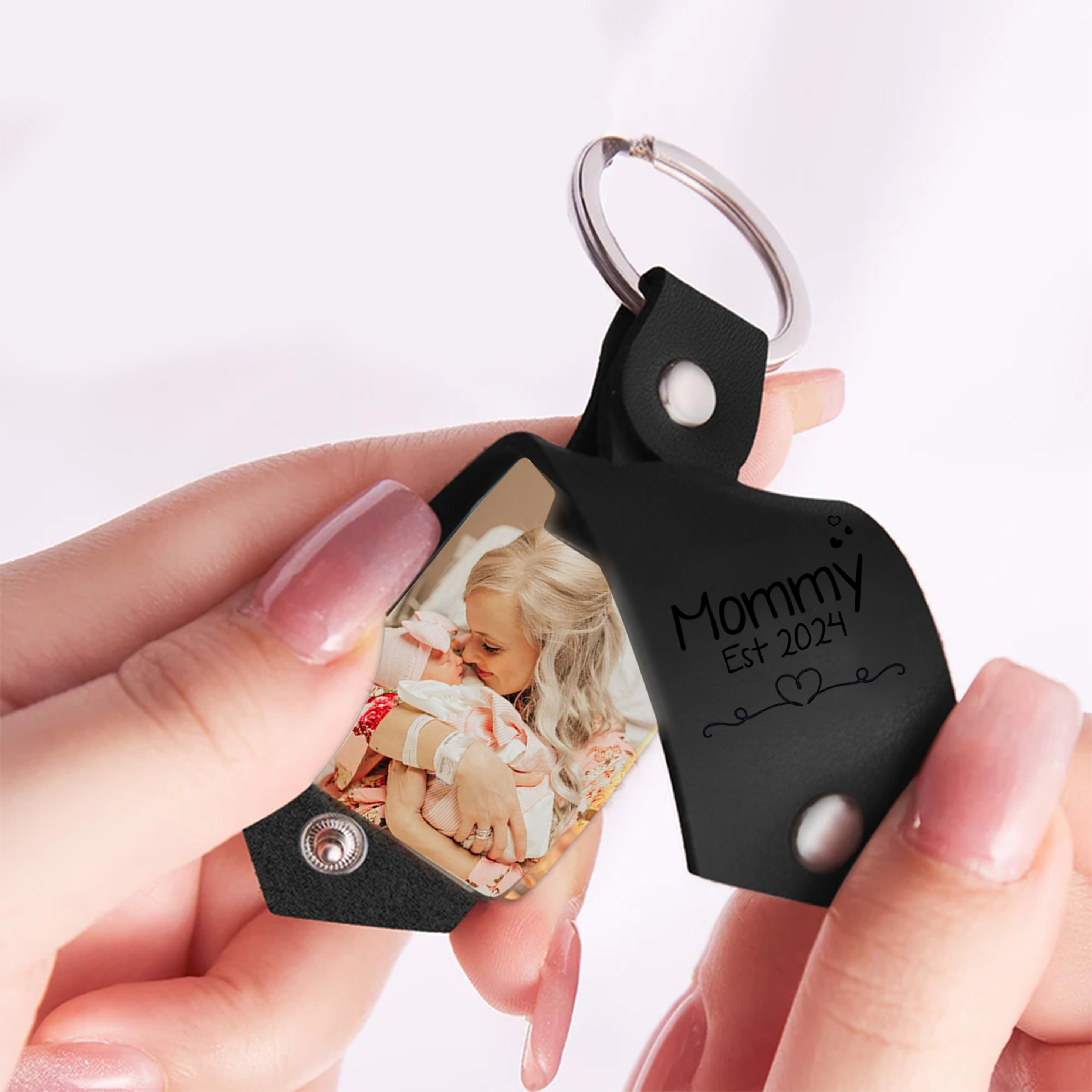 Mommy Est Photo Leather Keychain