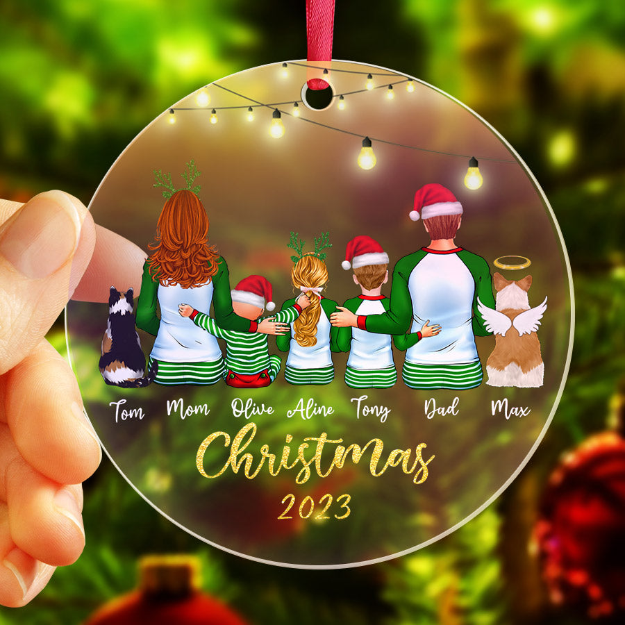 Family of 5 Christmas Ornaments With Pets