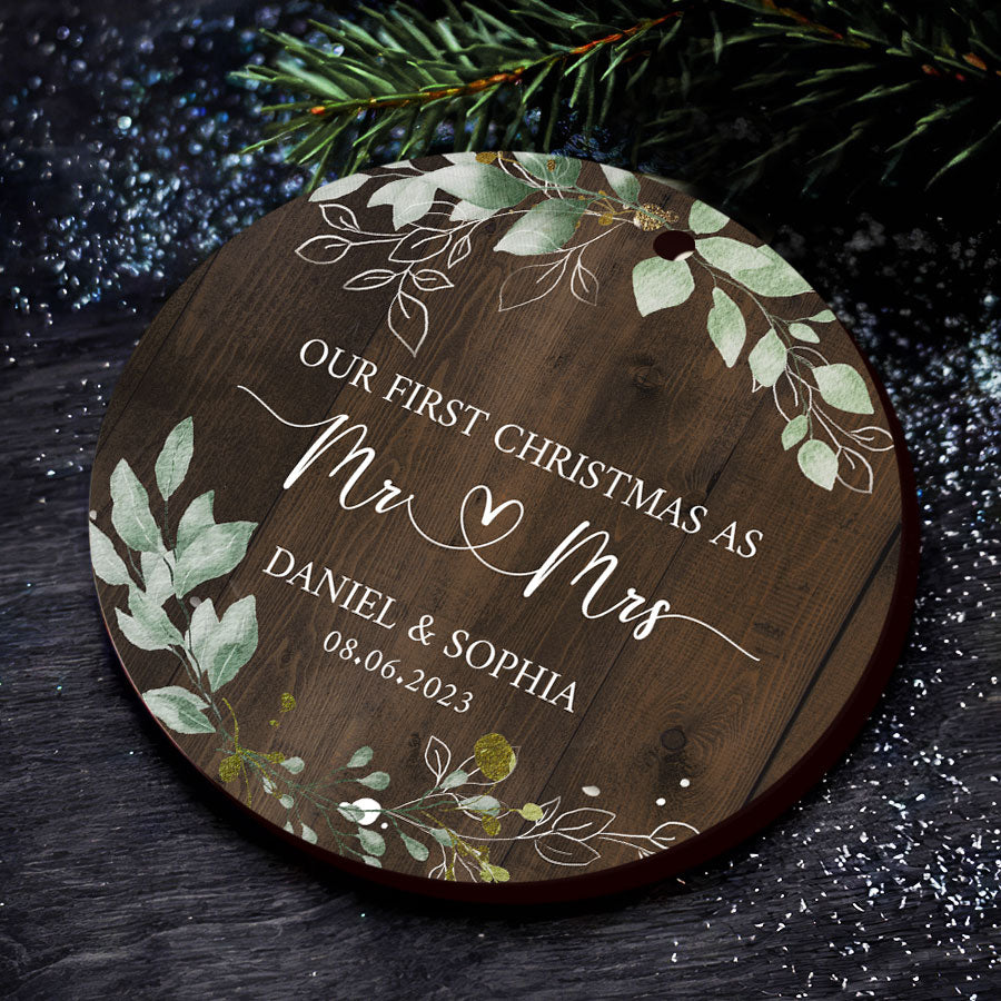 Personalized Ornaments for Wedding