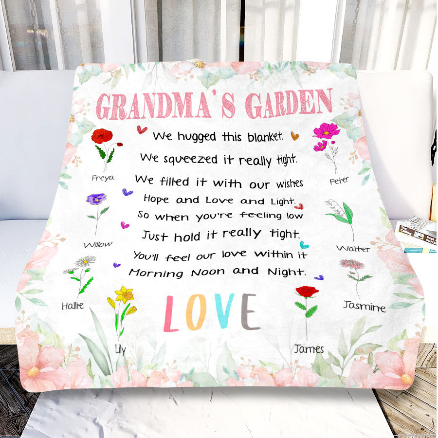 https://www.magicexhalation.com/cdn/shop/products/personalized-mother_s-day-gifts-for-grandma-5_c5693a39-4fb1-41db-bbe3-caa3b701e121.jpg?v=1680868472